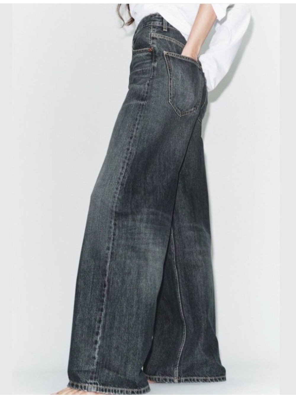 NWT Zara Extra Wide-Leg High-Rise Jeans in Washed Dark Indigo - Picture 4 of 10